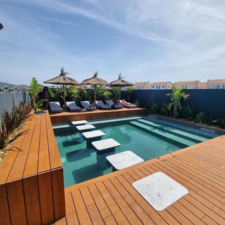 The Salty Pelican Yoga & Surf Retreat 佩尼契 外观 照片