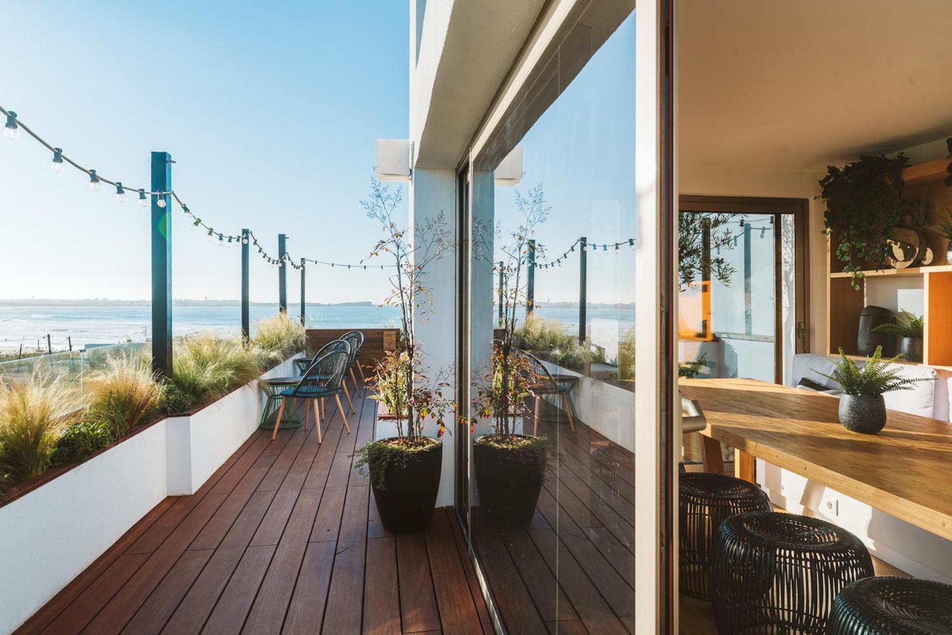 The Salty Pelican Yoga & Surf Retreat 佩尼契 外观 照片